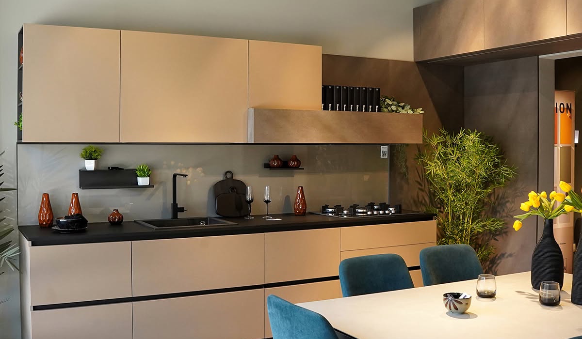 Cucina color bronzo Bologna: ispirazioni e design | Stosa
