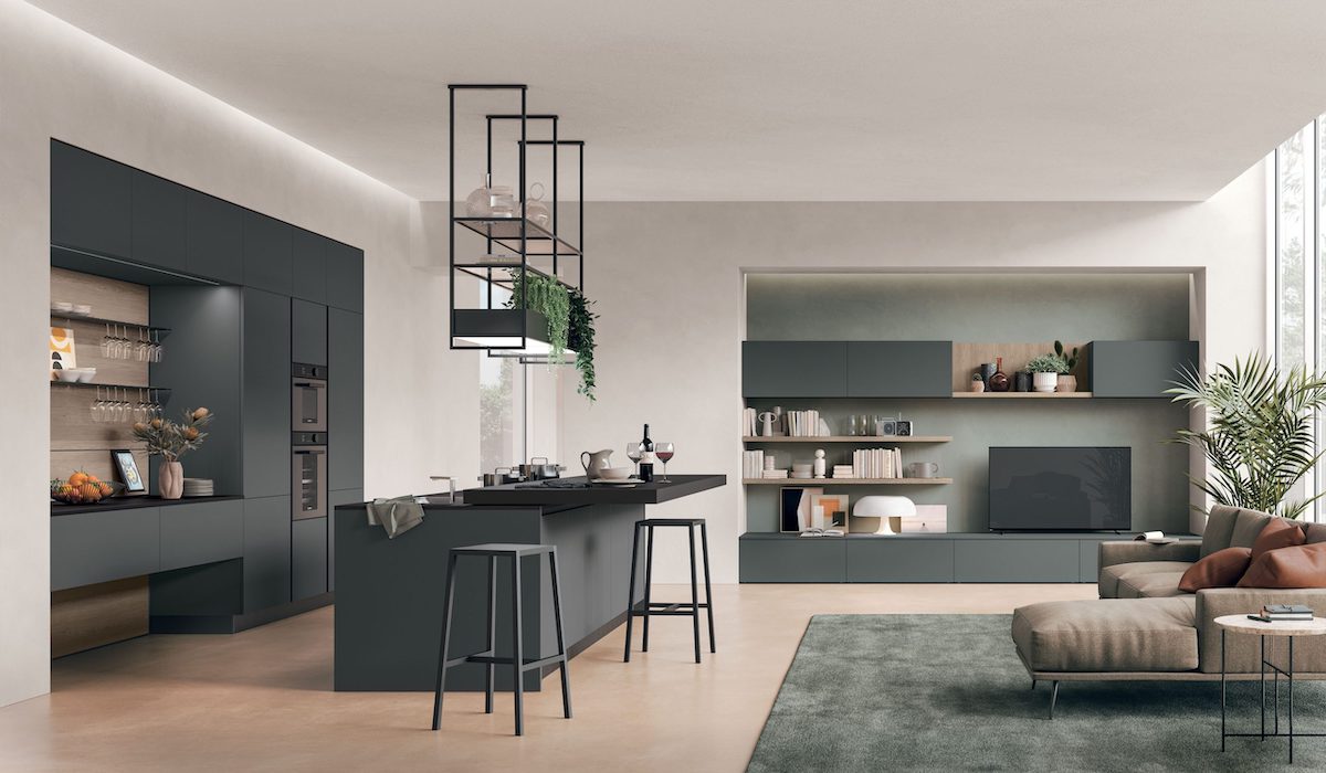 Cucina piccola con isola a Bologna