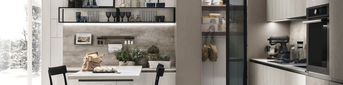 Ordinare la cucina con idee salva-spazio
