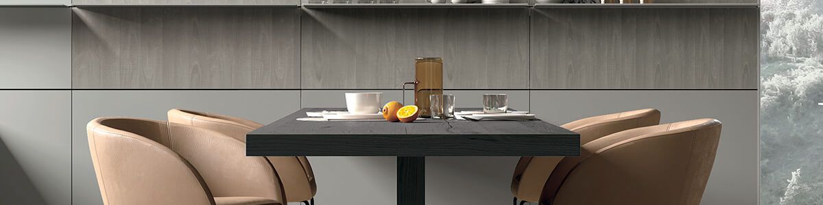 Tavoli da pranzo di design a Bologna