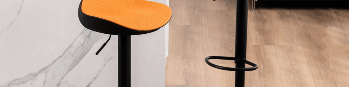 Sgabelli per isola cucina Bologna: diverse soluzioni