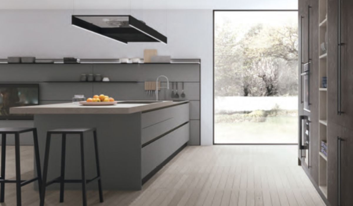 Cucina lineare doppia Bologna: più spazio e funzionalità