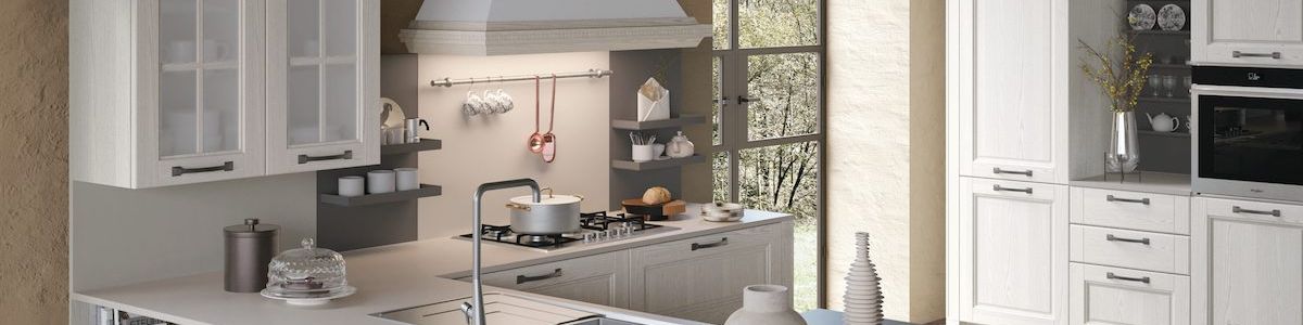 Cucine classiche con penisola a Bologna